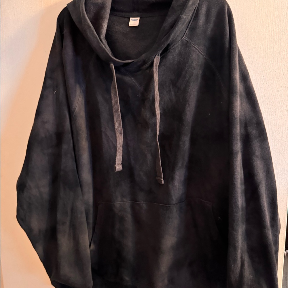 Unisex Black tie dye Sweater
